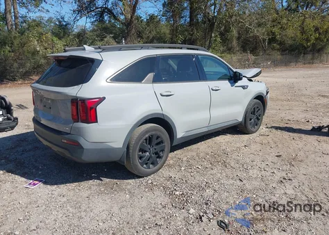 2023 Kia Sorento X-Line S z USA, uszkodzony, nr VIN 5XYRLDLC7PG204214